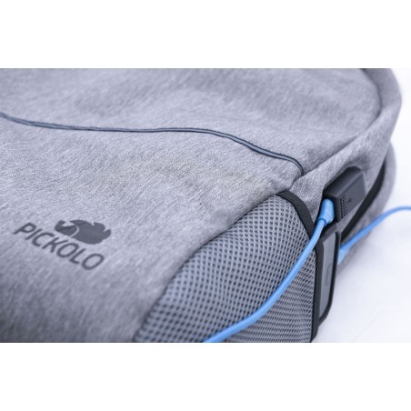 کوله پشتی pickolo